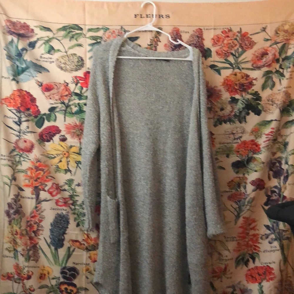 Full-length gray cardigan from Nordstrom Rack, gently worn, size L